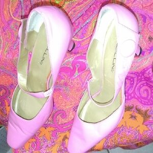 Bellini Vibrant Pink Heels